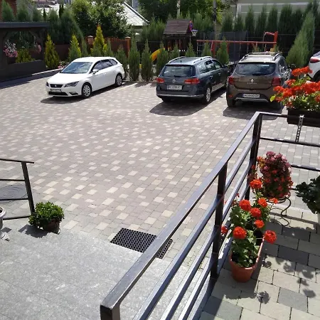 Apartment на довбуша 3 з резервним живленням